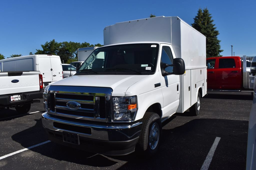 New 2025 Ford E-350 and Econoline 350 Super Duty w/ Power Equipment Group RWD image 7