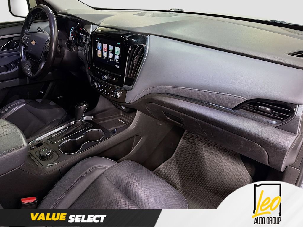 Used 2018 Chevrolet Traverse Premier image 32
