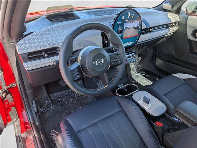 Used 2025 MINI Cooper S FWD image 10
