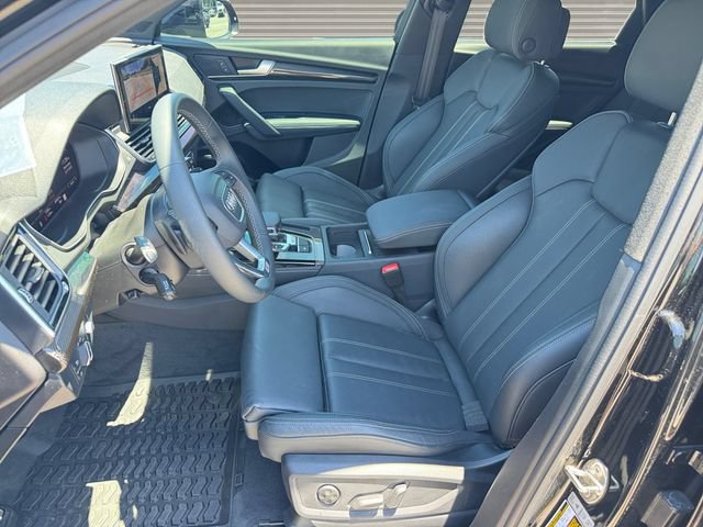 Used 2024 Audi SQ5 Prestige AWD/4WD image 10
