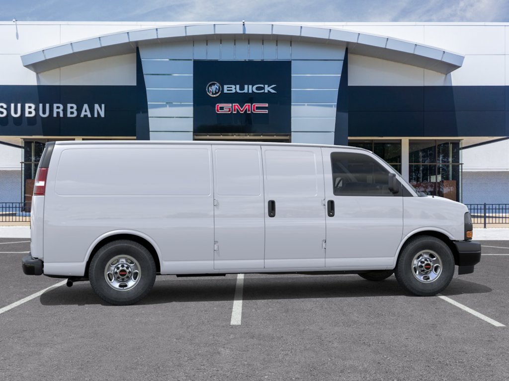 New 2026 GMC Savana 3500 Extended RWD image 5