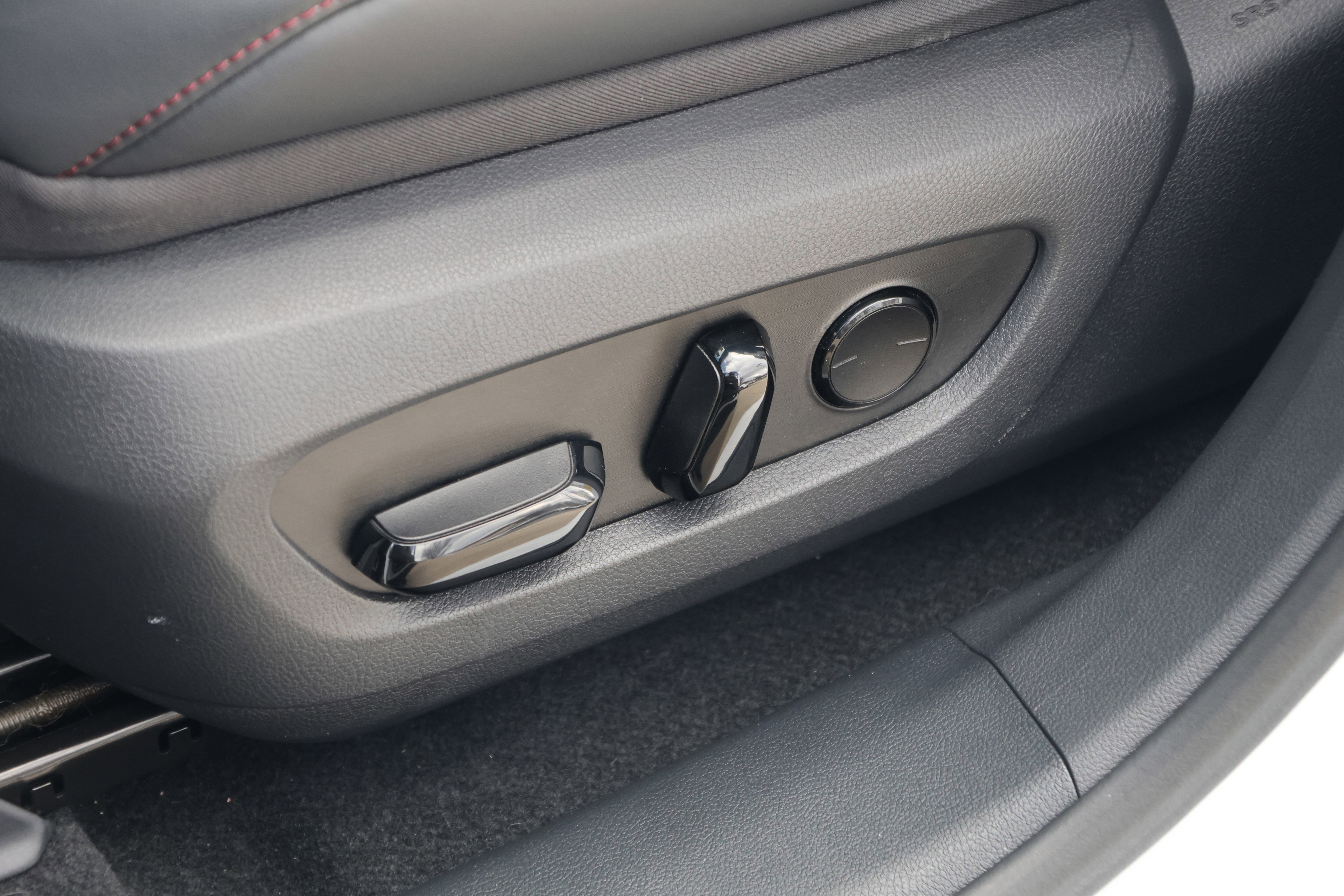 Certified 2024 Lexus RX 350 F Sport w/ Convenience Package image 34