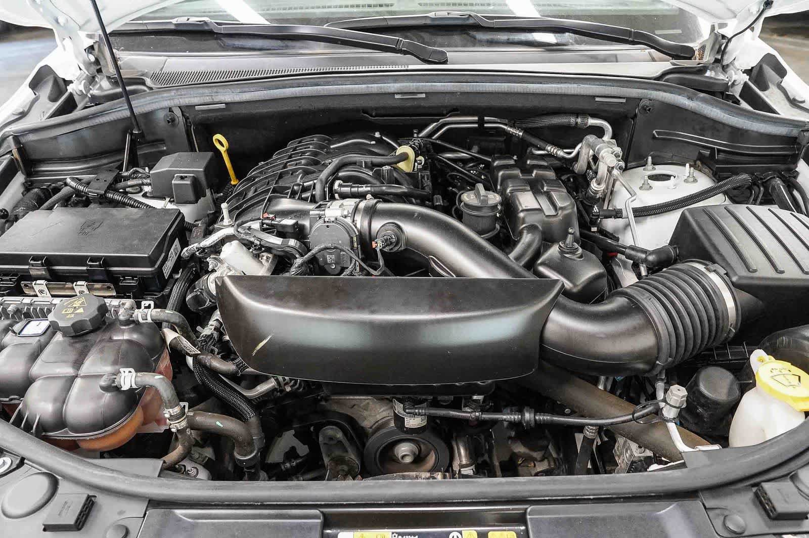 Used 2022 Dodge Durango GT RWD image 23