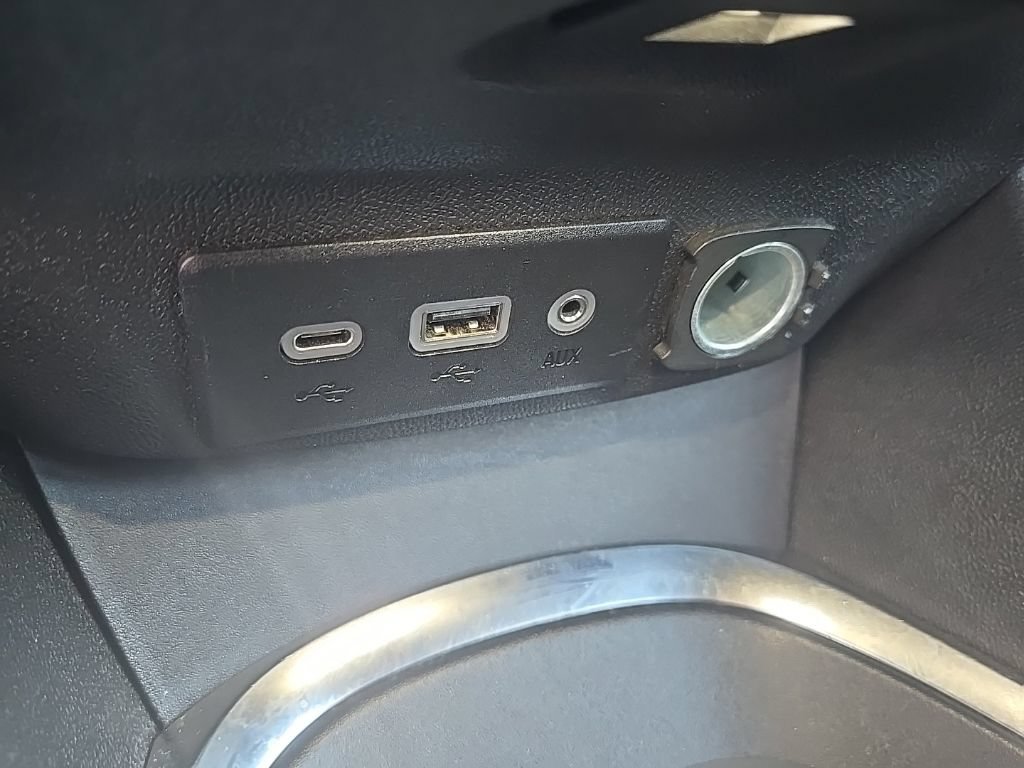 Used 2024 Chevrolet Malibu LT FWD image 29