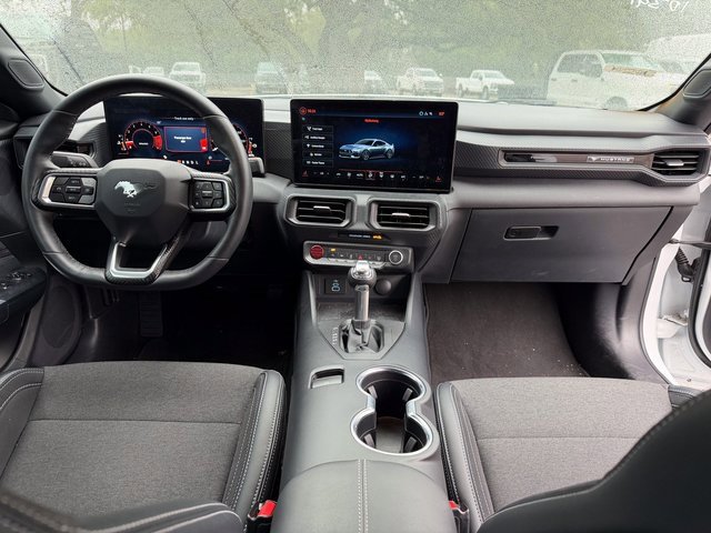 Used 2024 Ford Mustang EcoBoost image 15