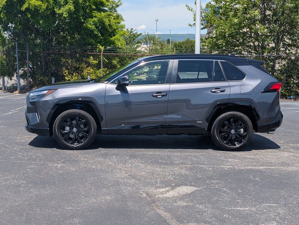 Used 2024 Toyota RAV4 XSE w/ Advanced Technology Package AWD/4WD image 5