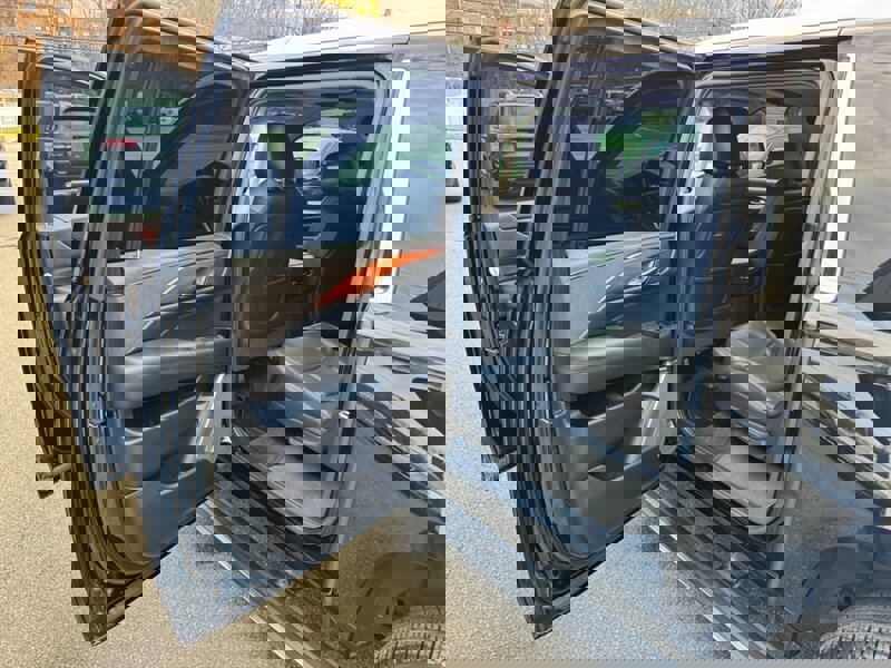 Used 2020 Cadillac Escalade ESV Premium Luxury image 34