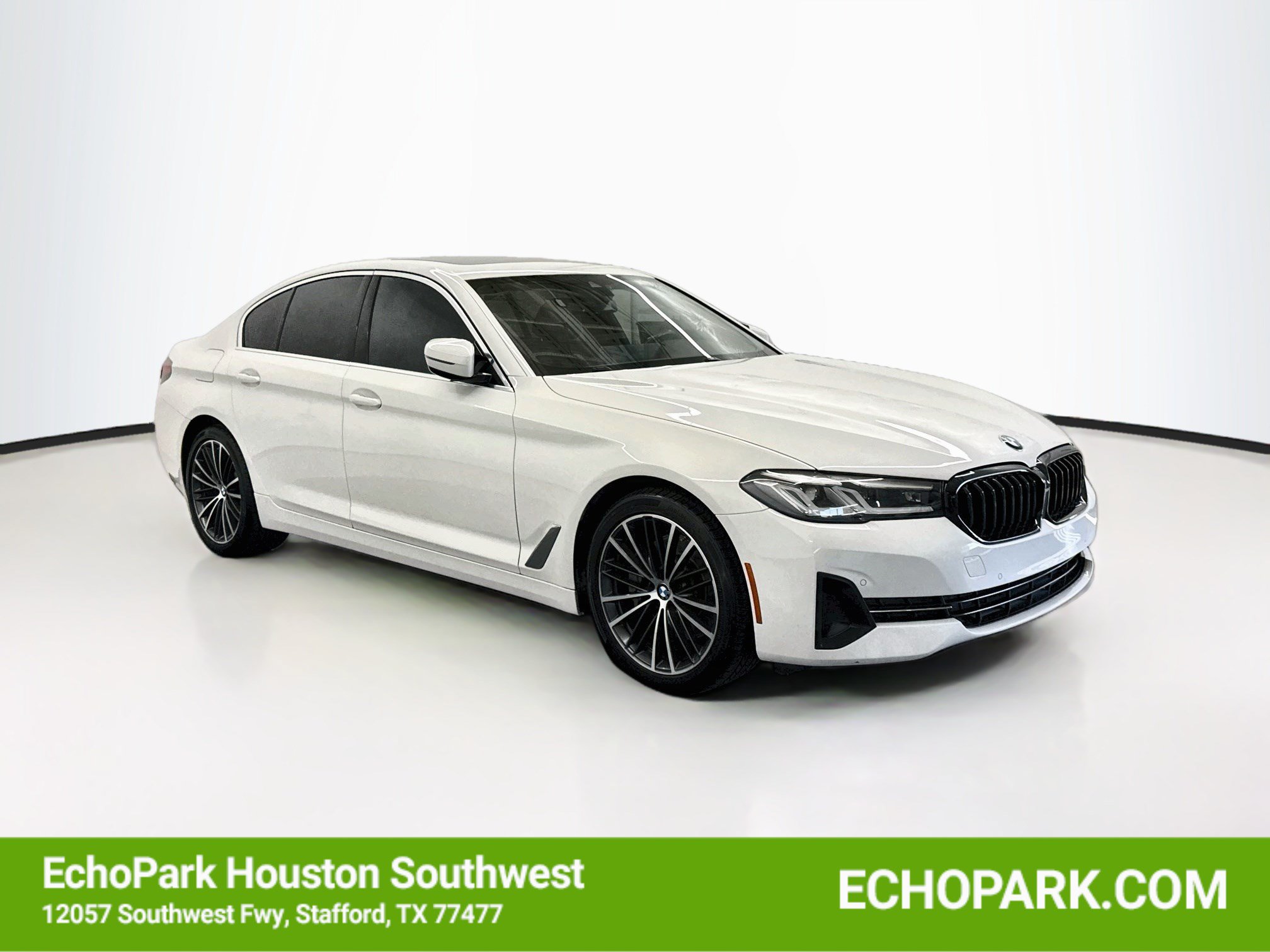 Used 2022 BMW 530i w/ Convenience Package RWD image 1
