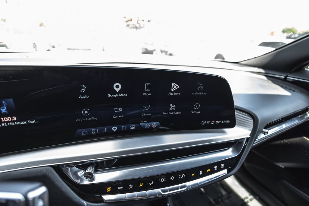 Used 2024 Cadillac Lyriq Sport RWD image 13
