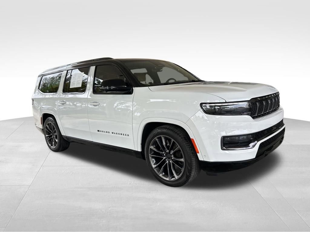 Used 2025 Jeep Grand Wagoneer L Series III w/ Rear Seat Video Group 1 image 2