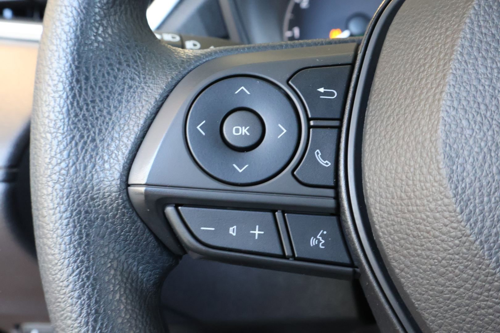 Used 2023 Toyota Corolla Cross S image 23