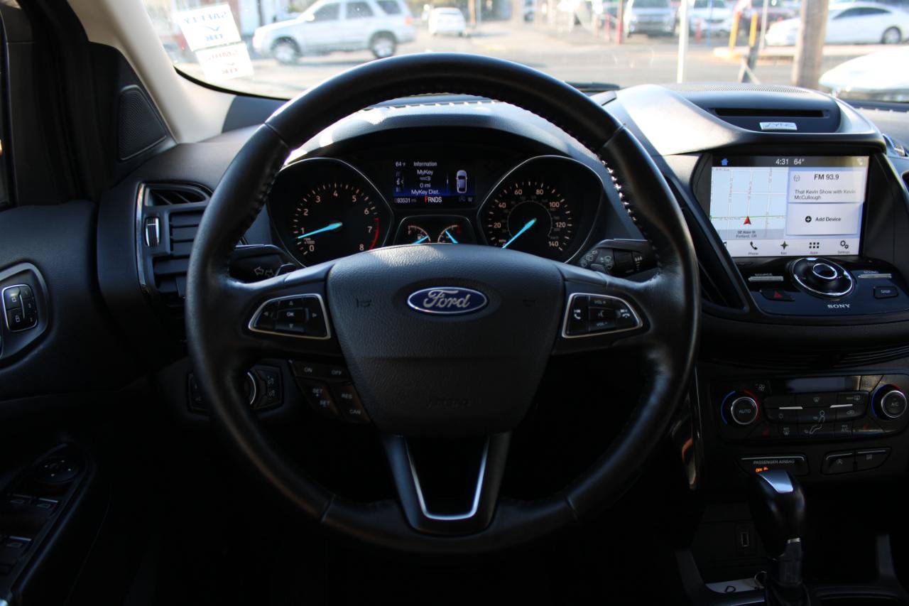 Used 2017 Ford Escape Titanium AWD/4WD image 10