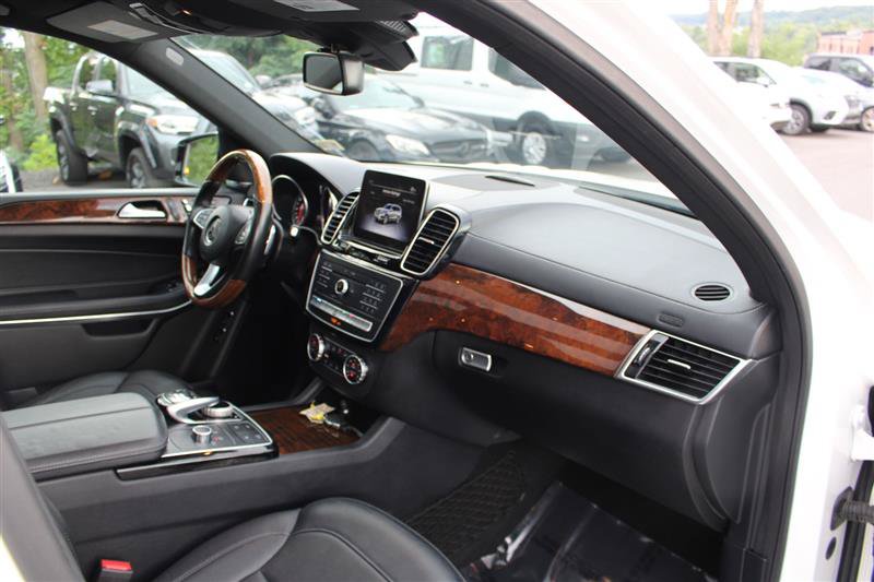 Used 2019 Mercedes-Benz GLS 550 4MATIC image 14
