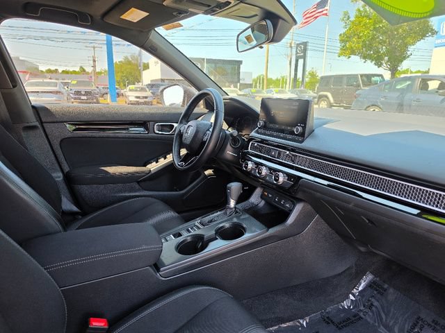 Used 2025 Honda Civic Sport image 11