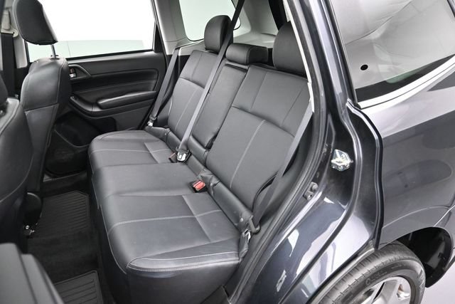 Used 2018 Subaru Forester 2.5i Touring w/ Popular Package #3B AWD/4WD image 27