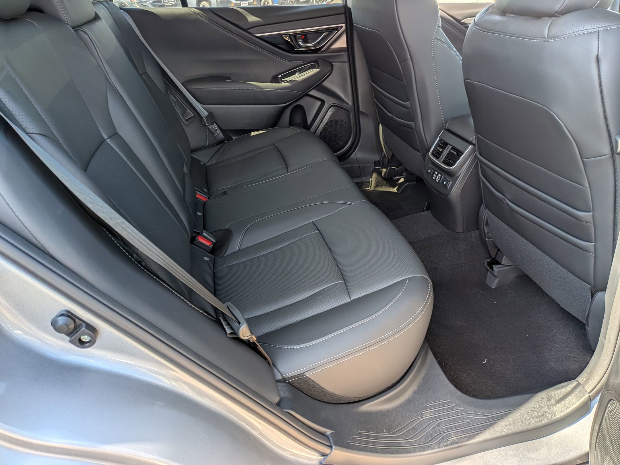 New 2025 Subaru Outback Touring XT image 25