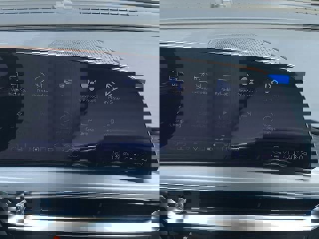 New 2026 Cadillac Lyriq Sport image 17