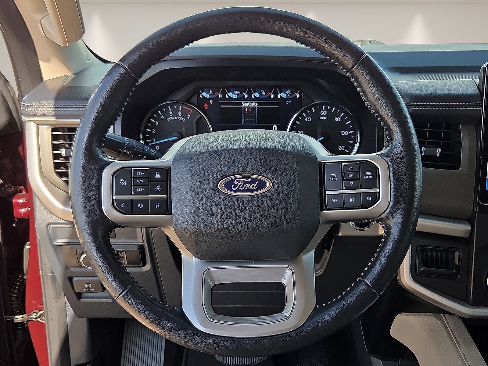 Used 2023 Ford Expedition XLT RWD image 13