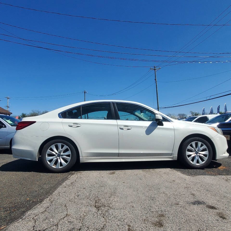Used 2015 Subaru Legacy 2.5i Premium w/ Moonroof Package image 6