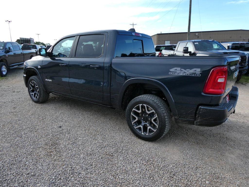 New 2026 RAM 1500 Laramie w/ Laramie Southwest Edition AWD/4WD image 7
