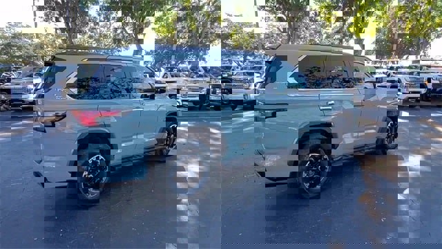 Used 2023 Toyota Sequoia Limited image 45