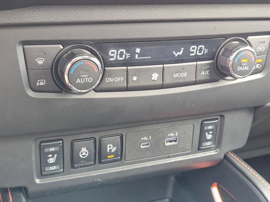 Used 2025 Nissan Frontier Pro-X w/ Pro Premium Package RWD image 32