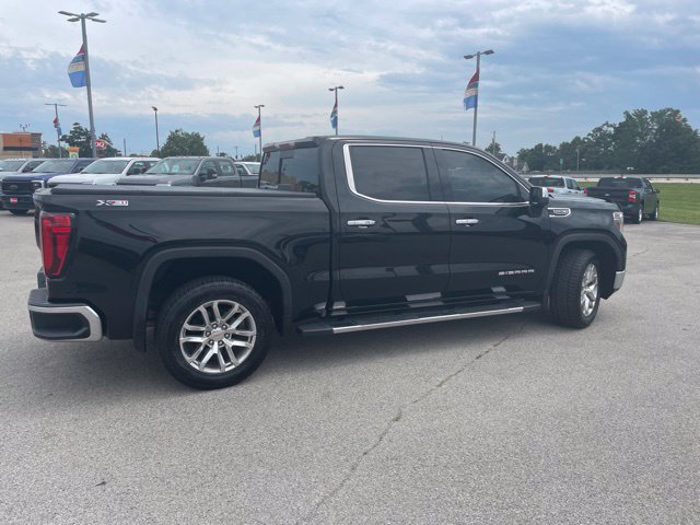 Used 2019 GMC Sierra 1500 SLT w/ SLT Premium Package AWD/4WD image 18