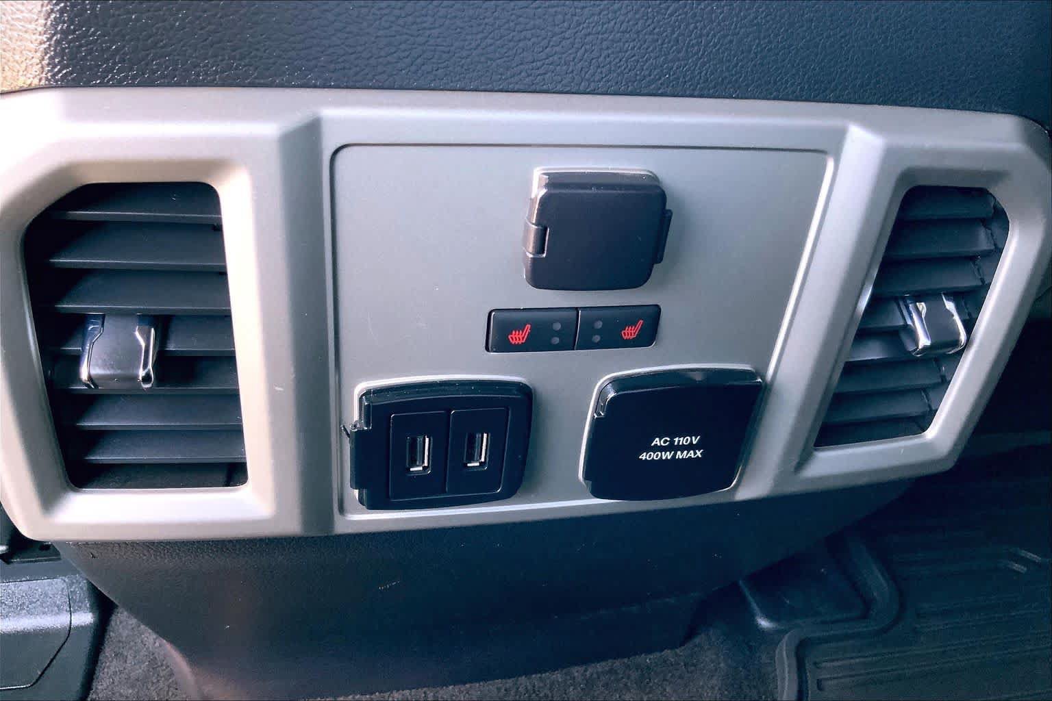 Used 2019 Ford F150 Lariat w/ Equipment Group 502A Luxury AWD/4WD image 36