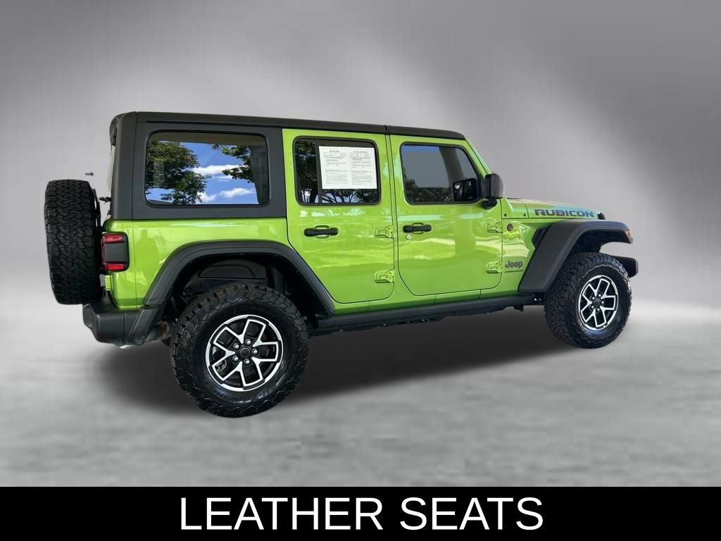 Used 2026 Jeep Wrangler Unlimited Rubicon AWD/4WD image 4