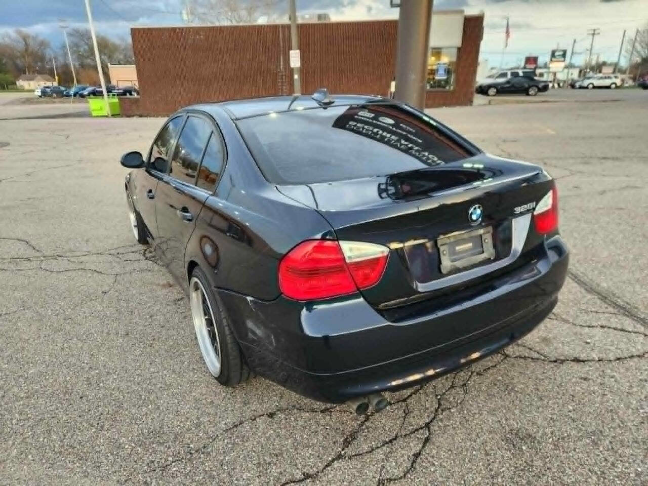 Used 2007 BMW 328i Sedan RWD image 5