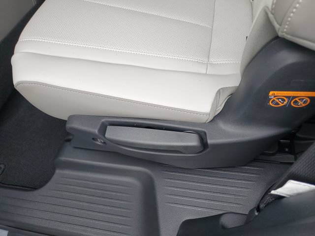 New 2027 INFINITI QX60 Luxe w/ Cargo Package AWD/4WD image 19