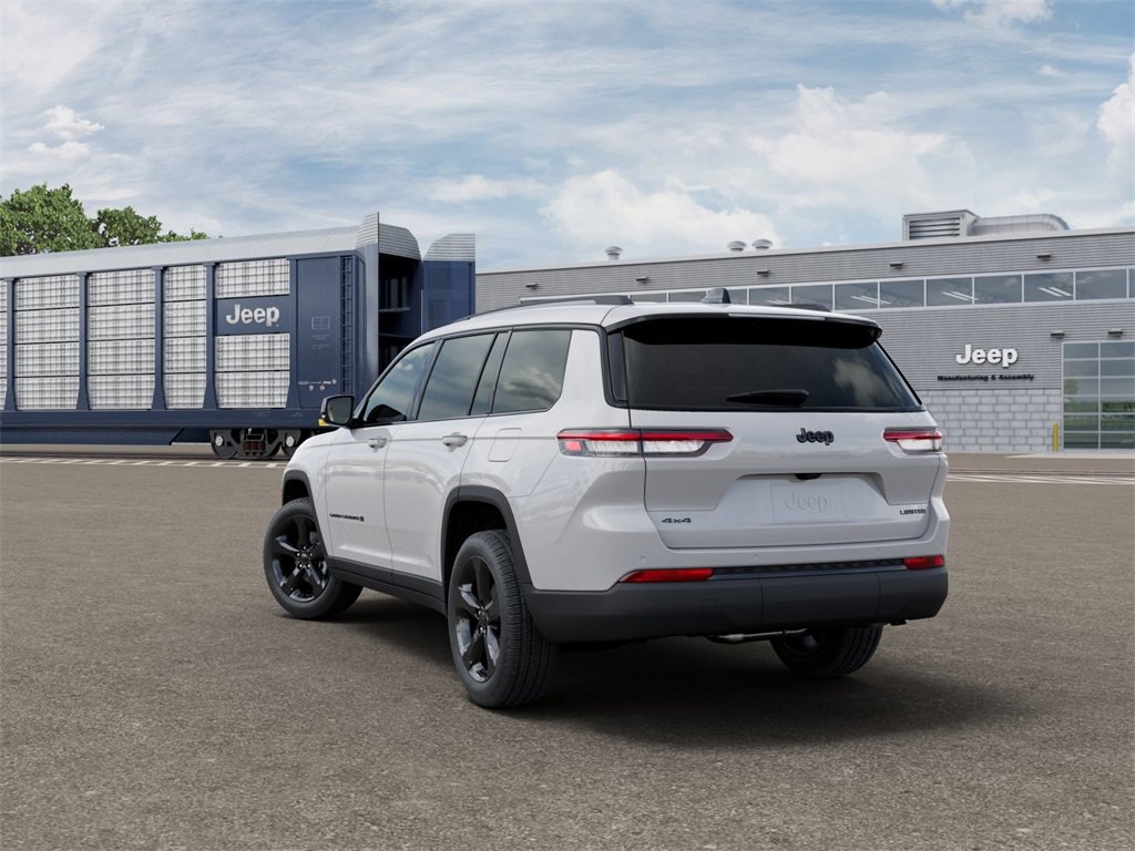 New 2025 Jeep Grand Cherokee L Limited w/ Black Appearance Package image 3