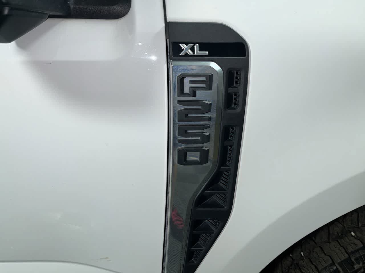 Used 2023 Ford F250 XL w/ 360-Degree Camera Package RWD image 11