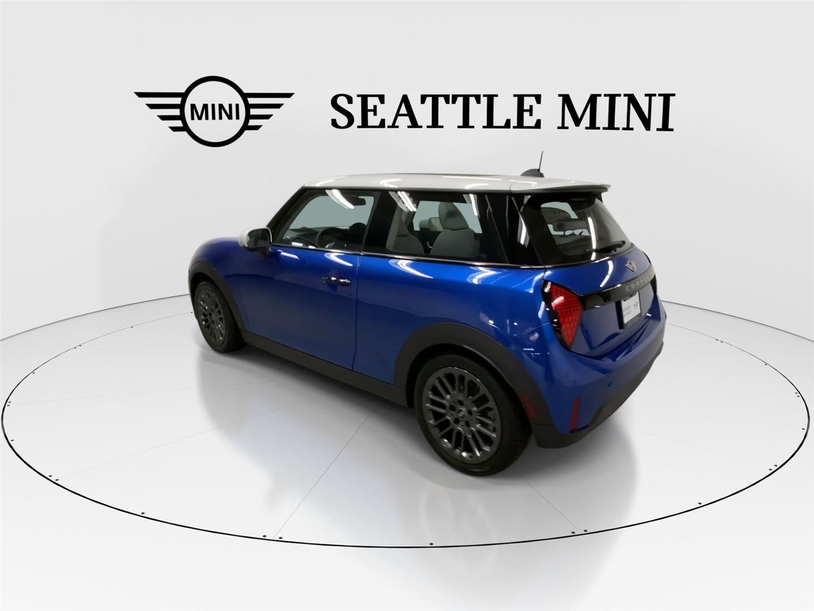 Certified 2025 MINI Cooper S image 8