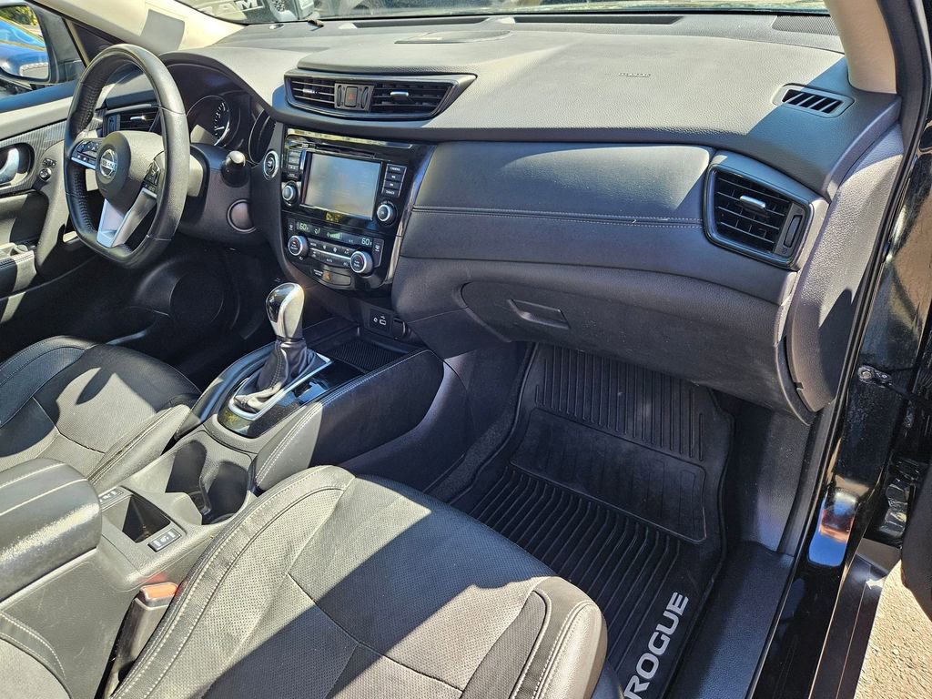 Used 2018 Nissan Rogue SL w/ Premium Package AWD/4WD image 17