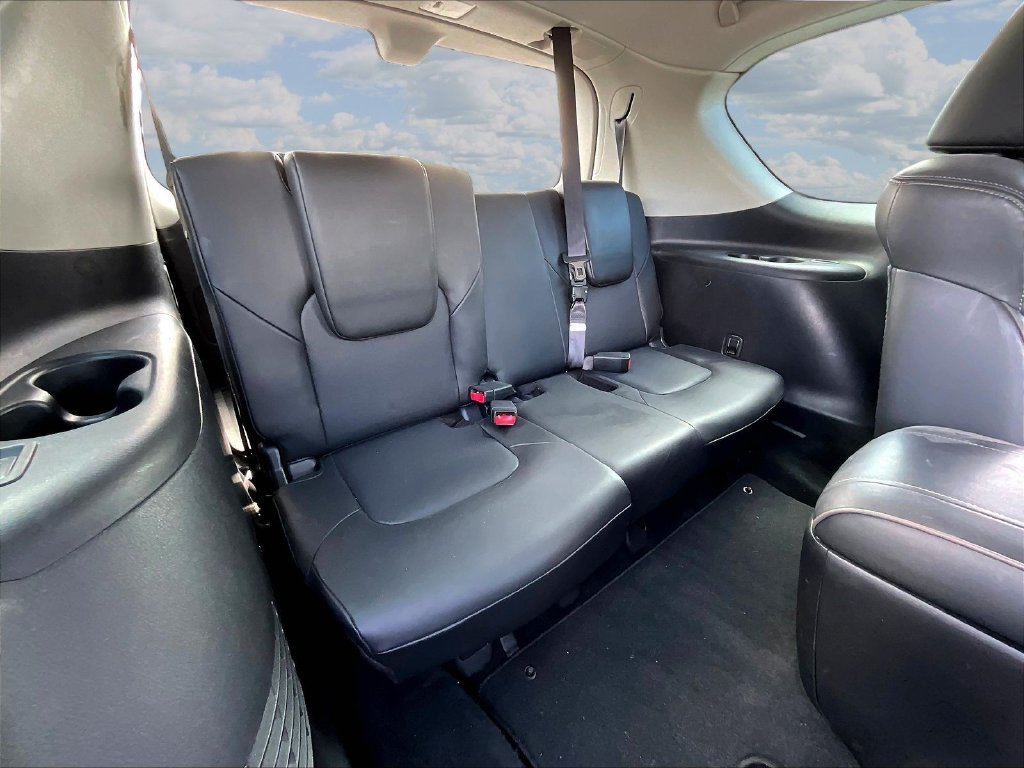 Used 2022 Nissan Armada Platinum w/ Captain's Chairs Package RWD image 25