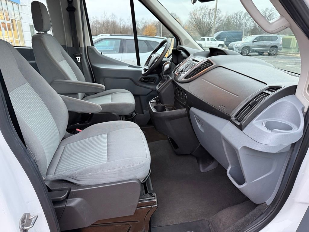 Used 2018 Ford Transit 350 XLT image 20