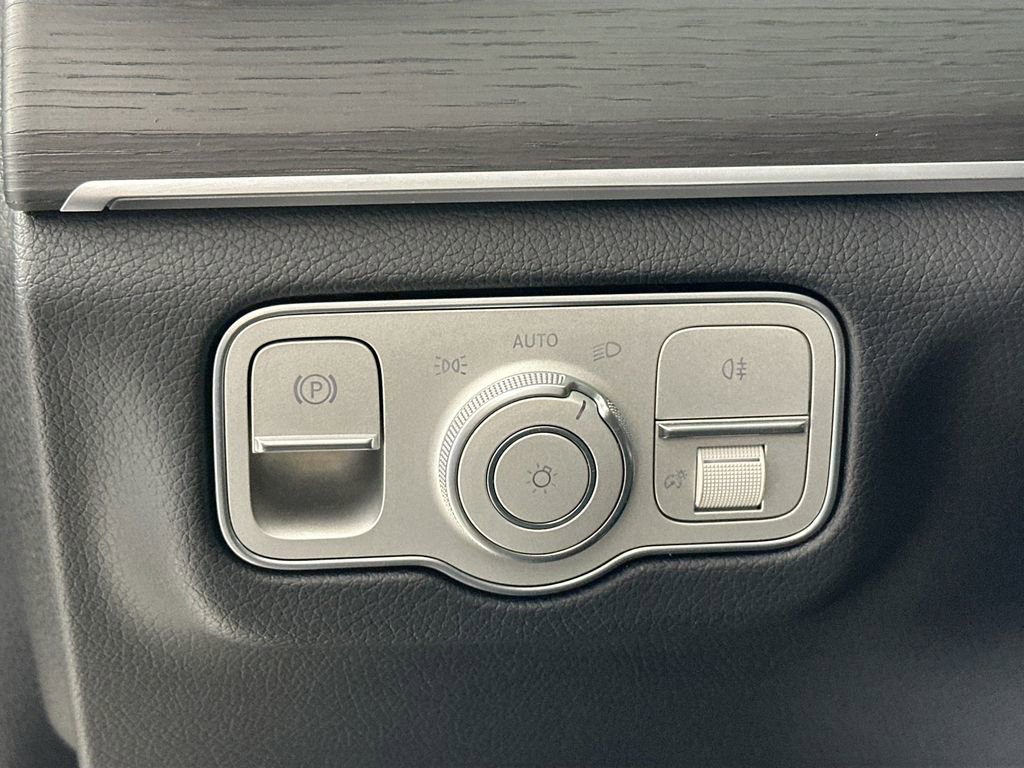 Certified 2026 Mercedes-Benz GLE 350 4MATIC image 10