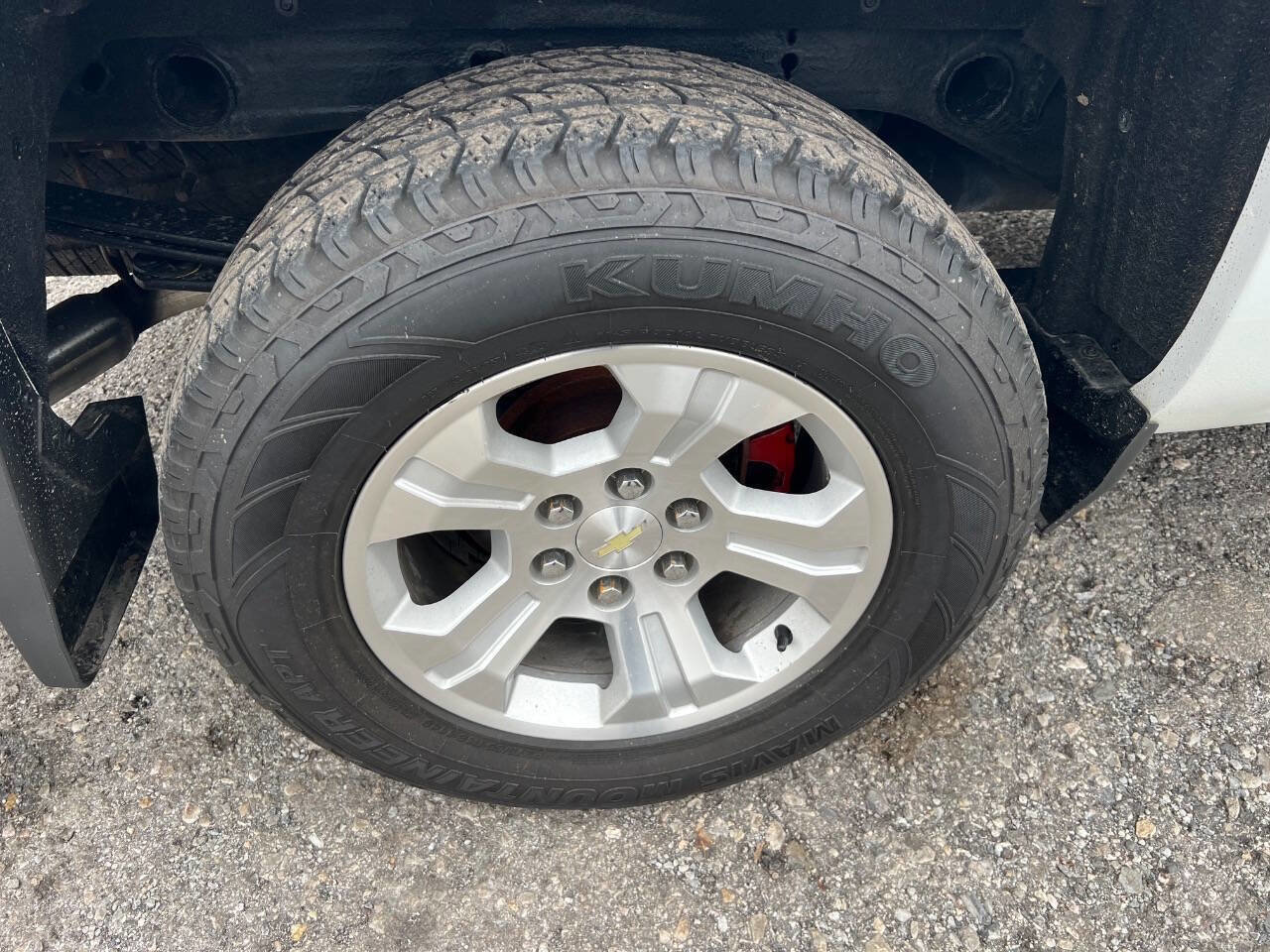 Used 2017 Chevrolet Silverado 1500 LT w/ All Star Edition image 32