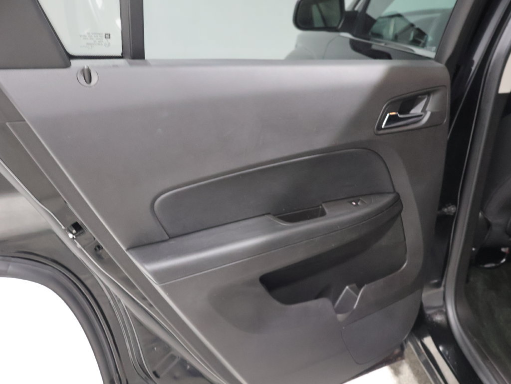 Used 2017 GMC Terrain SLE AWD/4WD image 19
