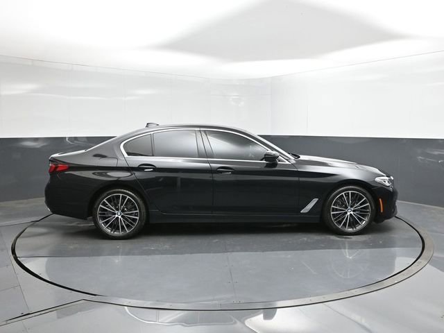 Used 2022 BMW 540i w/ Premium Package image 11