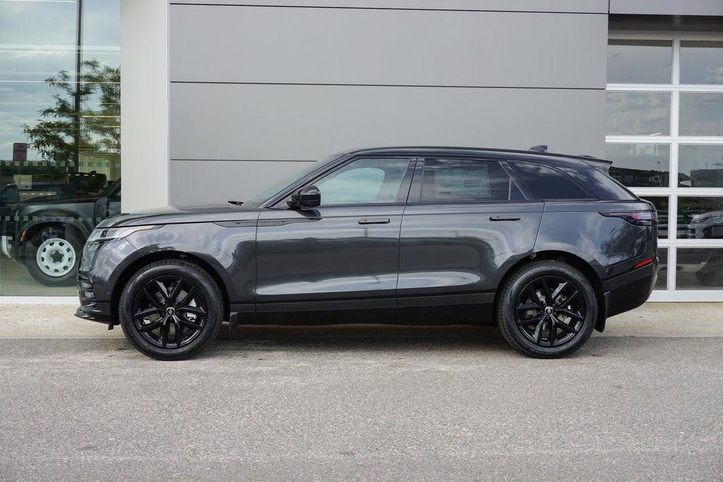 Used 2025 Land Rover Range Rover Velar Dynamic SE image 8