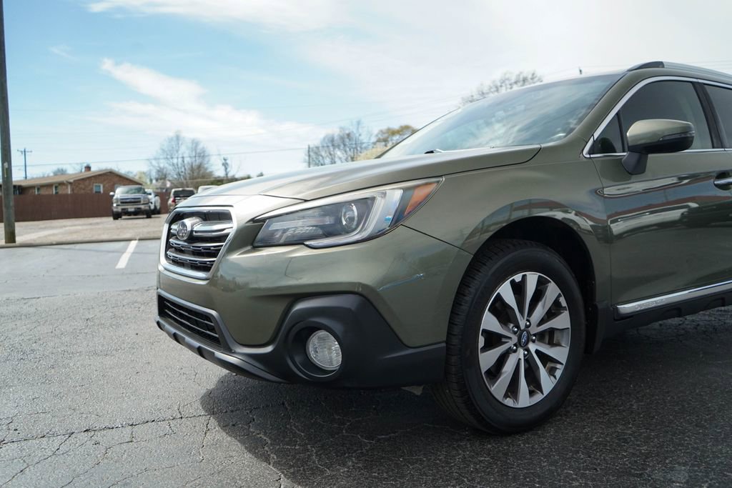 Used 2019 Subaru Outback 2.5i Touring image 10