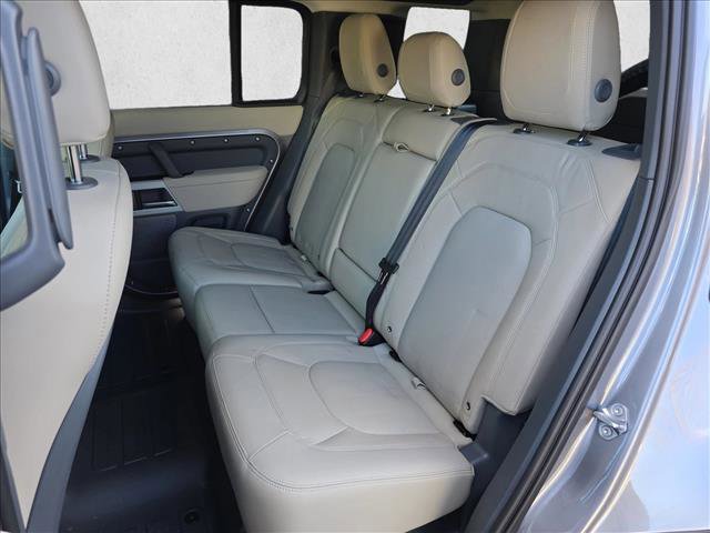 Certified 2024 Land Rover Defender 110 SE image 14