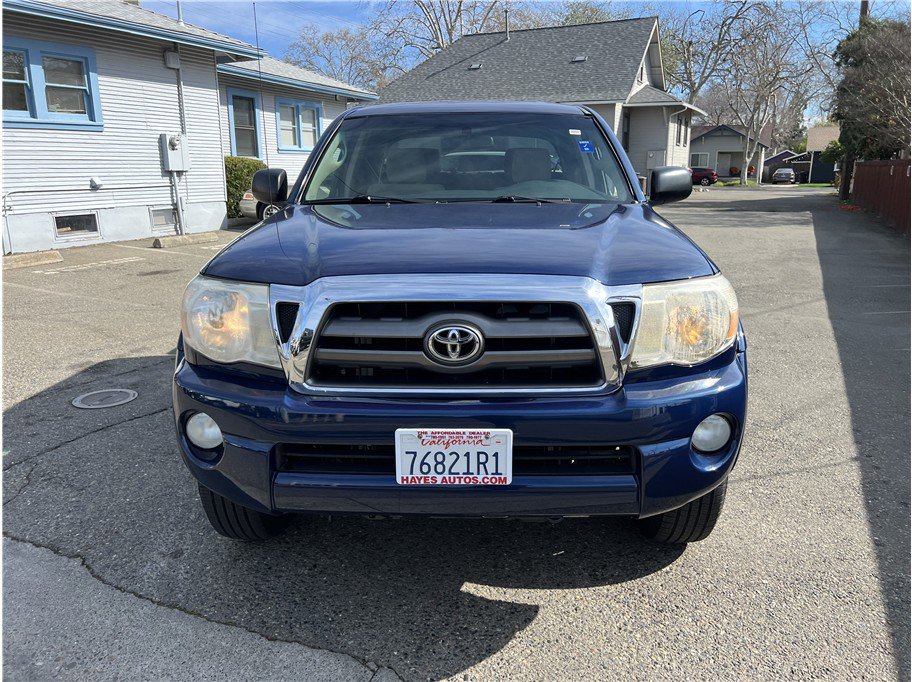 Used 2006 Toyota Tacoma PreRunner RWD image 2
