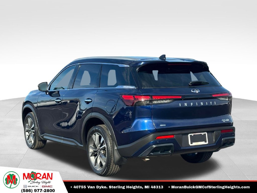 Used 2025 INFINITI QX60 Luxe AWD/4WD image 3