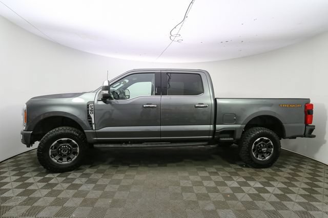 Used 2023 Ford F350 Platinum w/ Tremor Off-Road Package AWD/4WD image 6