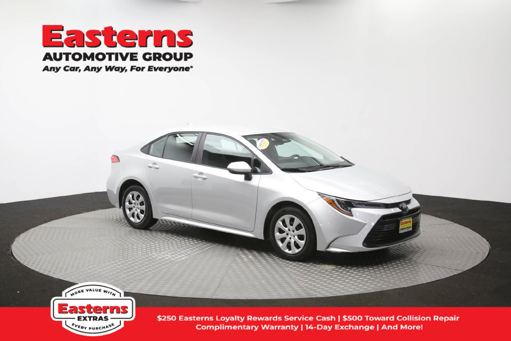 Used 2025 Toyota Corolla LE FWD image 49