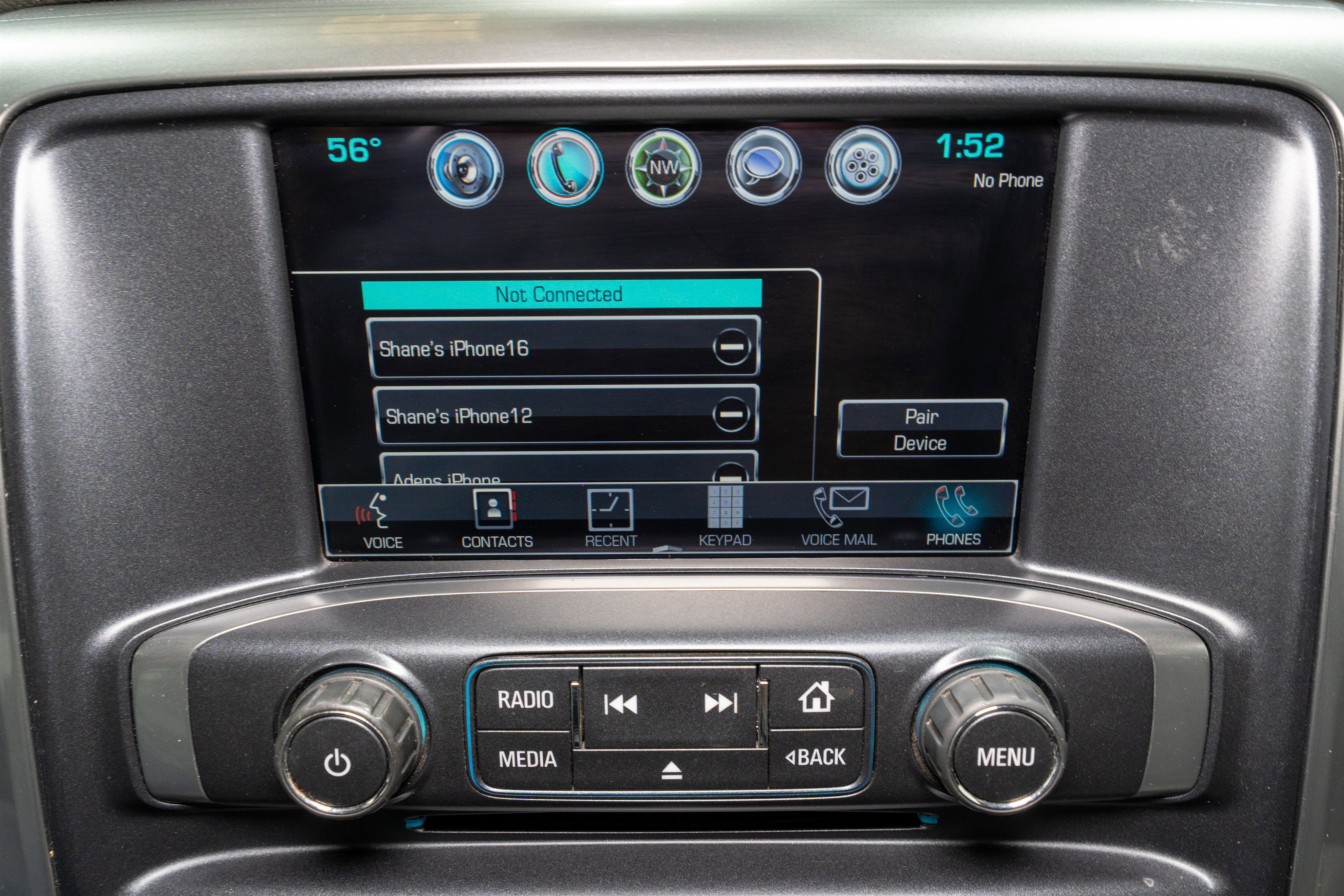 Used 2017 Chevrolet Silverado 1500 LTZ Z71 image 22