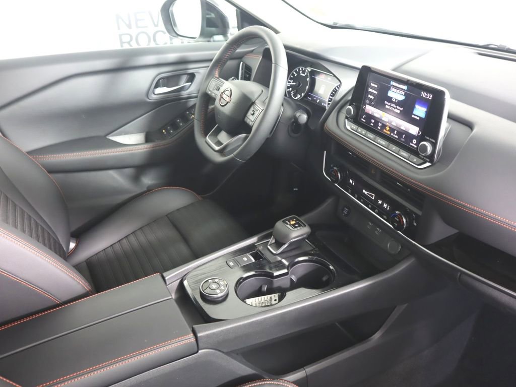 New 2026 Nissan Rogue SV AWD/4WD image 22